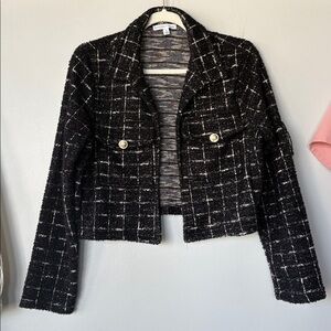 Tweed Chanel-style Black and White Cropped Blazer w Collar Plaid Pattern